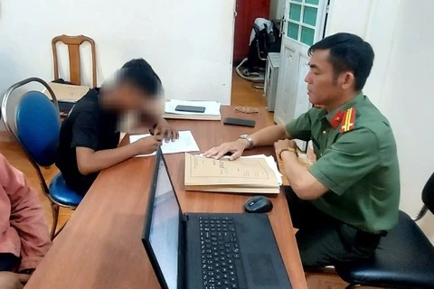 Học sinh lớp 8 dùng AI ghép ảnh nhạy cảm nữ sinh cùng lớp