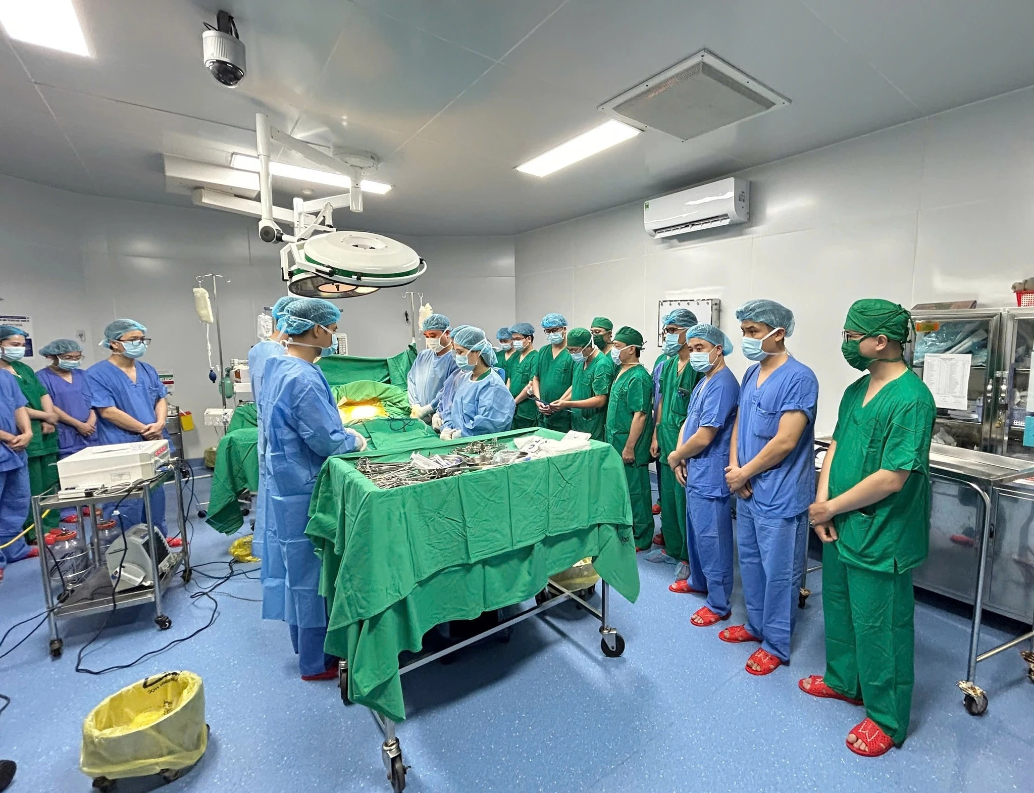 Người cha chết não sau tai nạn, quyết định khiến nhiều người bật khóc