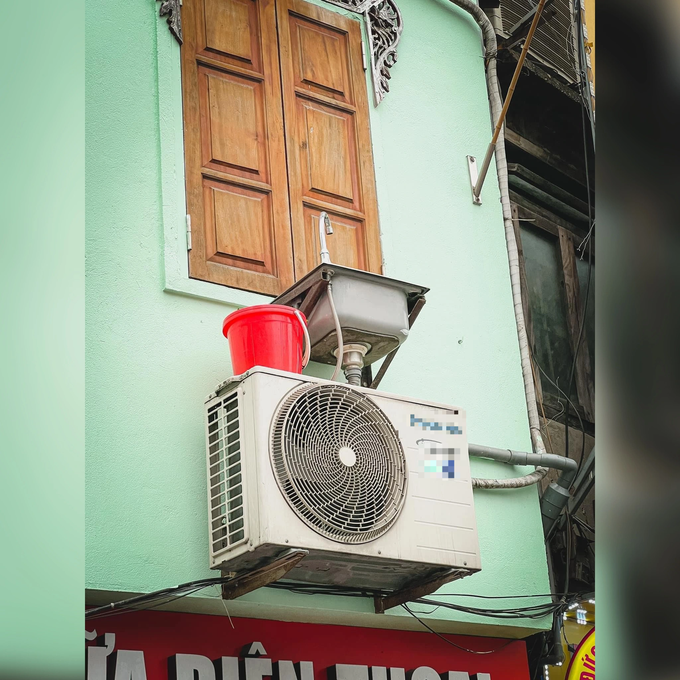 Sự thật chiếc bồn rửa mặt triệu view gắn trên cục nóng điều hòa ở Hà Nội - 6 Sự thật chiếc bồn rửa mặt triệu view gắn trên cục nóng điều hòa ở Hà Nội - 6