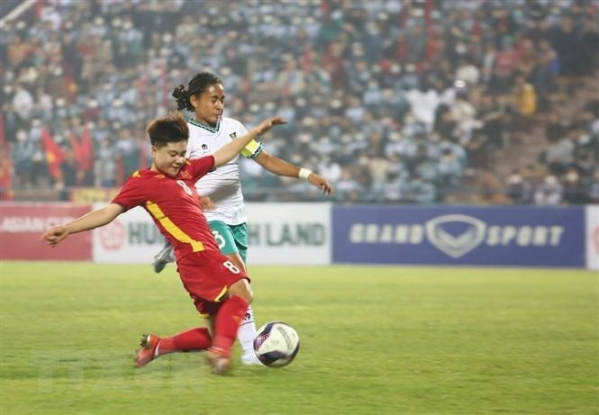 Tuyen nu U20 Viet Nam chien thang thuyet phuc truoc Indonesia hinh anh 1