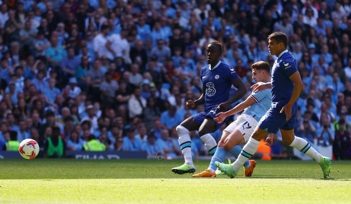 Ở trận đấu thuộc vòng 37 Ngoại hạng Anh, Man City đánh bại Chelsea với tỷ số 1-0 nhờ pha lập công duy nhất của Julian Alvarez.