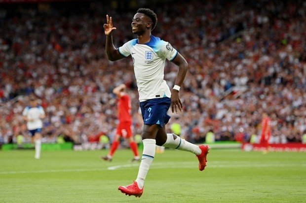 Vong loai EURO 2024: Anh thang huy diet 7-0, Mbappe lap ky tich hinh anh 1