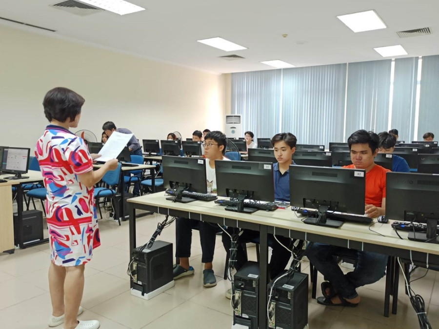 Dai hoc Bach khoa Ha Noi to chuc dot thi Danh gia tu duy dau tien hinh anh 2