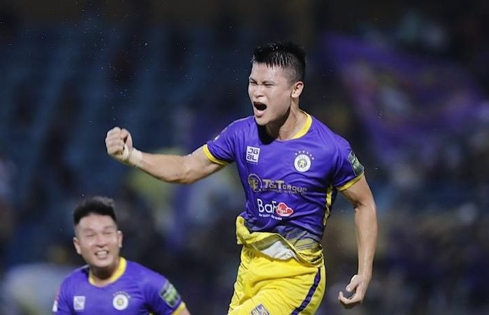 Tuấn Hải ghi bàn thắng duy nhất cho Hà Nội FC.