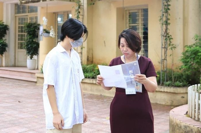 Sau khi biết điểm thi, thí sinh cần làm những gì?